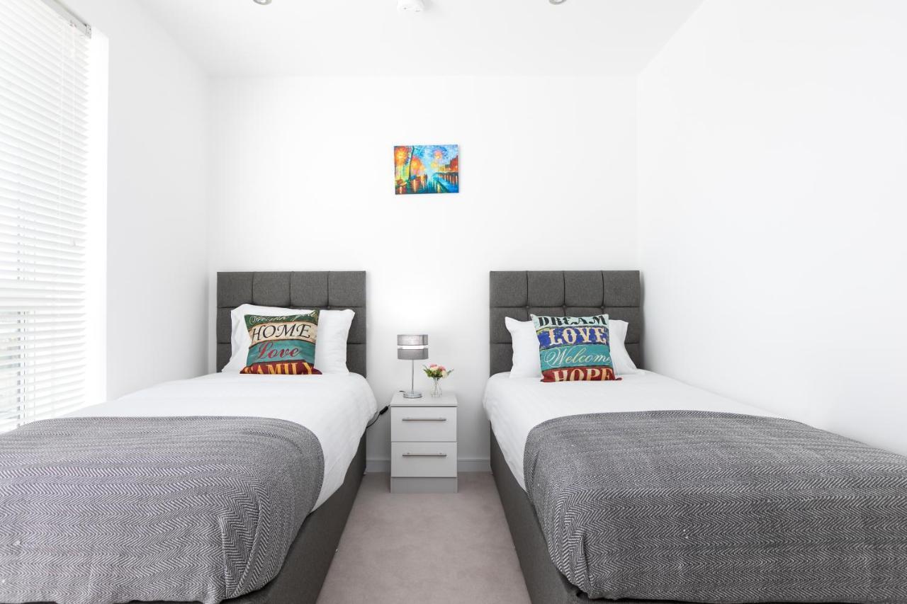Skyvillion - Olympic View London Stratford Apartment エクステリア 写真