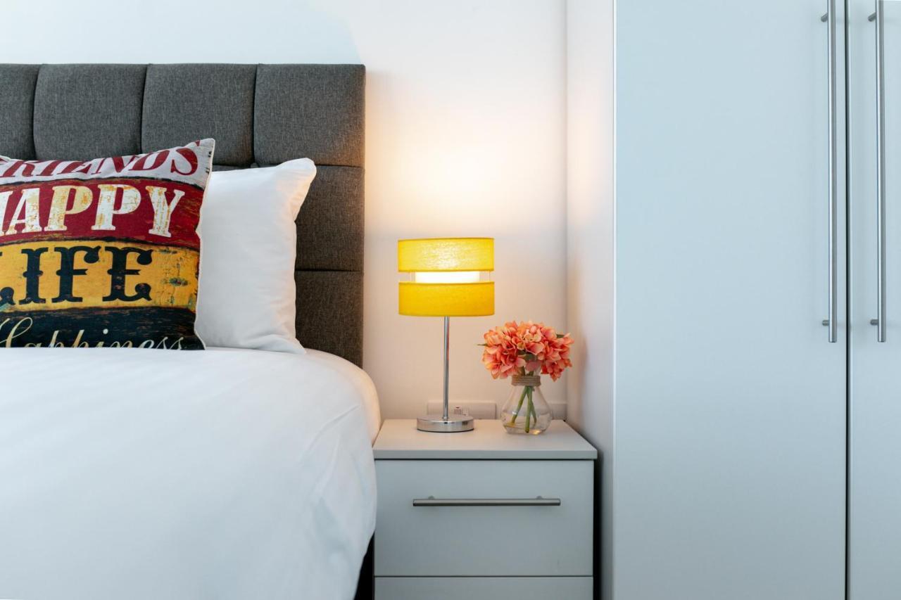 Skyvillion - Olympic View London Stratford Apartment エクステリア 写真