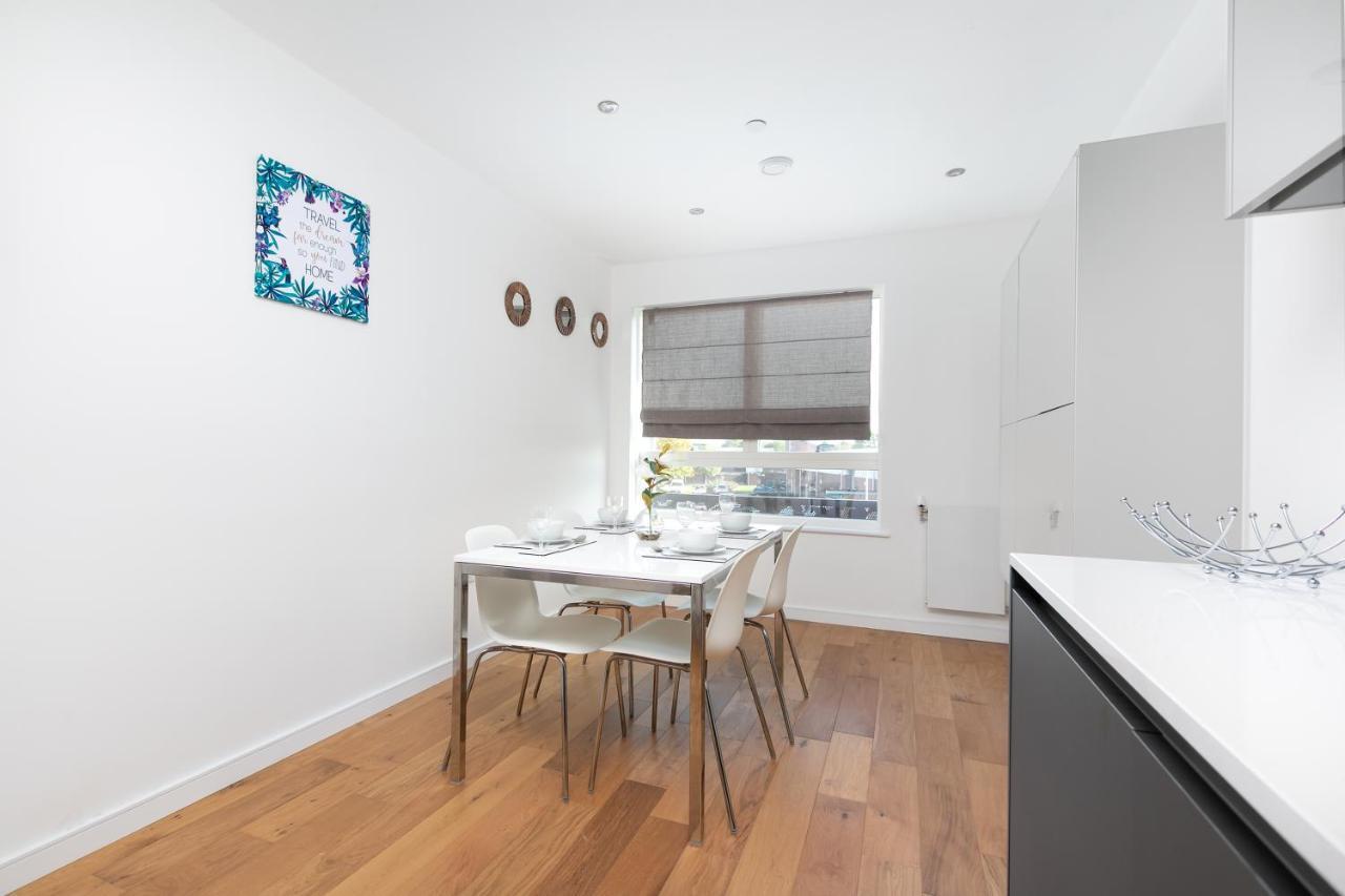 Skyvillion - Olympic View London Stratford Apartment エクステリア 写真